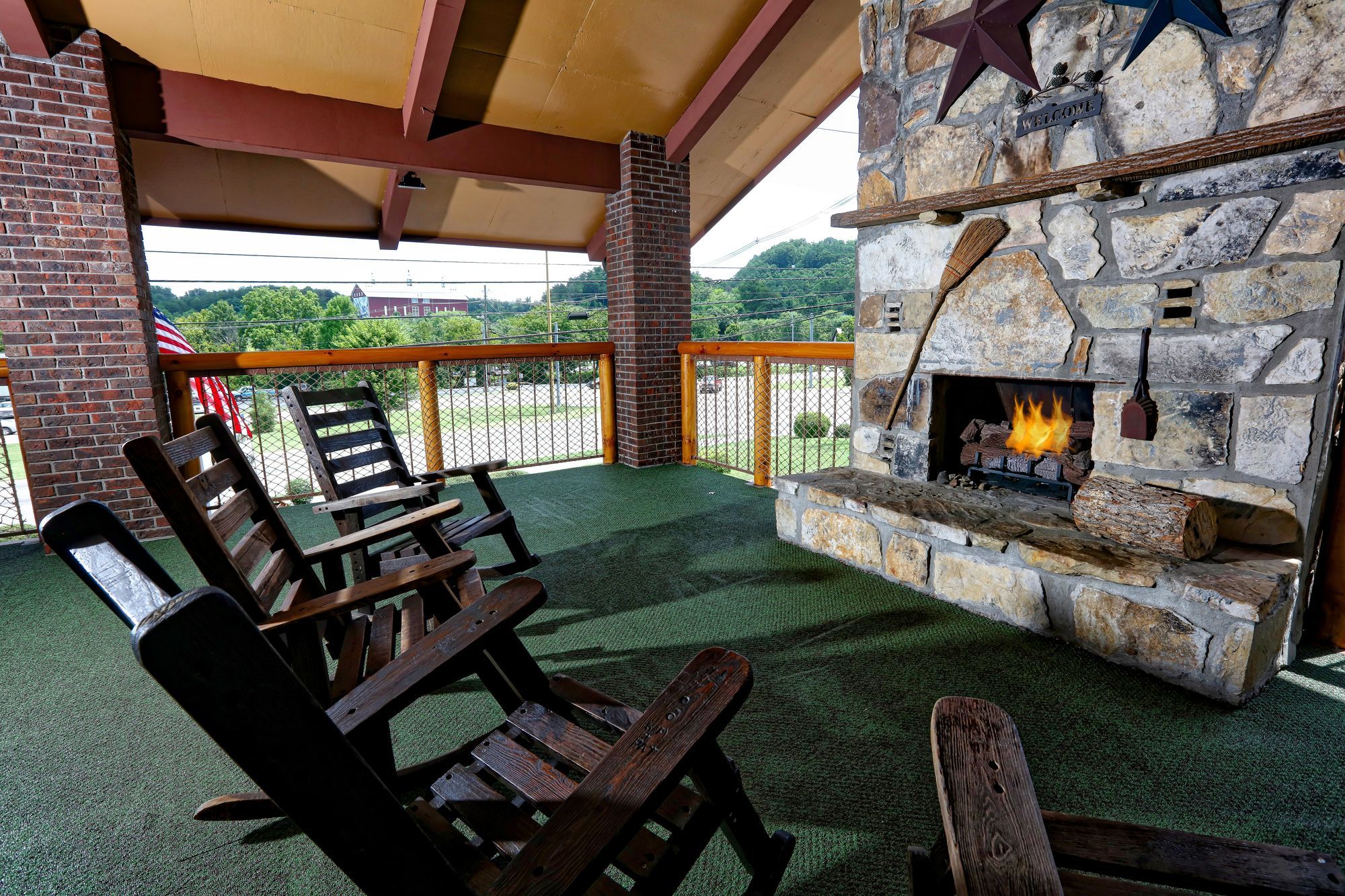 Wild Bear Inn Пиджен-Фордж Интерьер фото